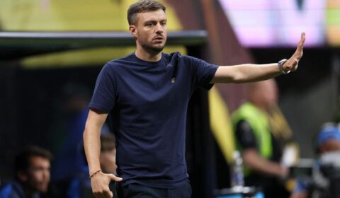 Pupilo de Milito, títulos continentais: conheça Anselmi, técnico perto do Galo