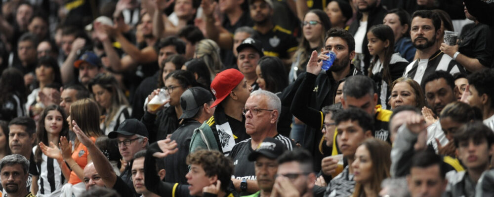 Jornalista diz que torcedor do Atlético é o mais frustrado do Brasileirão