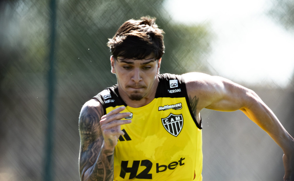 Isaac, atacante do Atlético, durante treinamento na Cidade do Galo - (foto: Pedro Souza/Atlético)