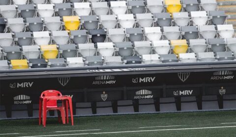 ‘Bom dia’ e cadeira de boteco: Atlético diverte torcida em anúncio de Sampaoli