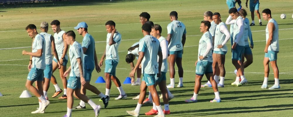 Cruzeiro treina desfalcado para jogo contra Atlético na Copa do Brasil
