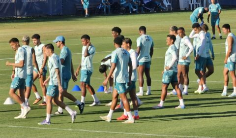 Cruzeiro treina desfalcado para jogo contra Atlético na Copa do Brasil