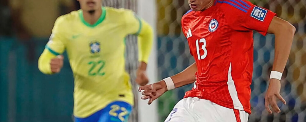 Como foi a atuação de Ivan Román, do Atlético, em Brasil x Chile?