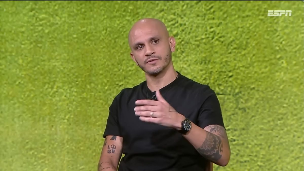 Fábio Santos, comentarista e ex-jogador do Atlético - (foto: Reprodução/ESPN) Fábio Santos, comentarista e ex-jogador do Atlético - (foto: Reprodução/ESPN)