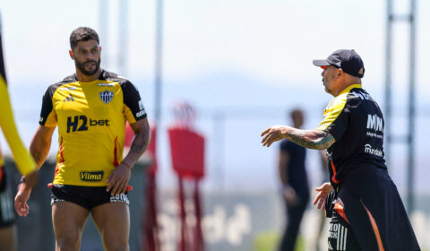 Sampaoli elogia Hulk e explica como pretende recuperar melhor nível do ídolo do Atlético