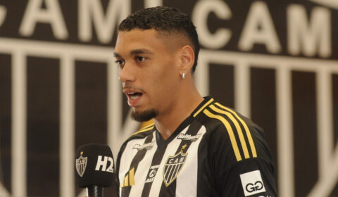 Novo zagueiro do Atlético cita características que ‘encaixam’ com Sampaoli