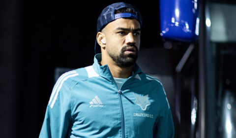 Fabrício Bruno diz que volta ‘tranquilaço’ ao Cruzeiro: ‘Privilegiado fisicamente’