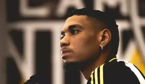 Ruan Tressoldi é apresentado no Atlético-MG e projeta estreia