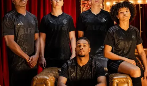 Internacional lança terceiro uniforme em homenagem aos 50 anos do Brasileirão de 1975