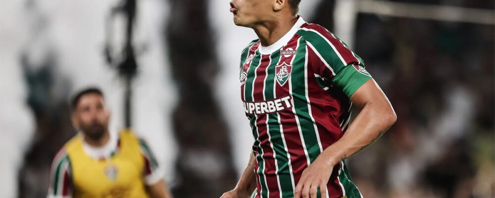 Thiago Silva indica despedida e cita Neymar ao explicar gol salvador no Flu