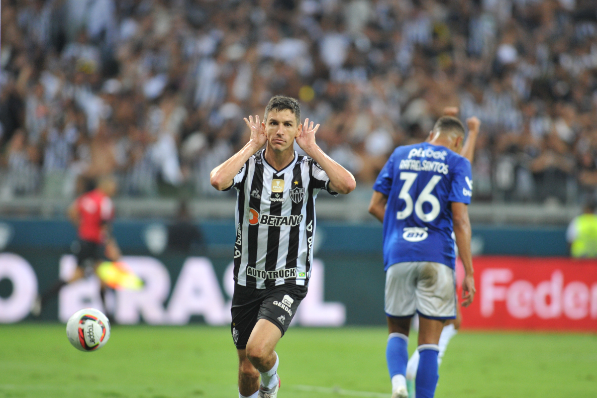 Nacho Fernández comemora gol do Atlético sobre o Cruzeiro na final do Campeonato Mineiro de 2022 - (foto: Alexandre Guzanshe/EM/D.A Press)