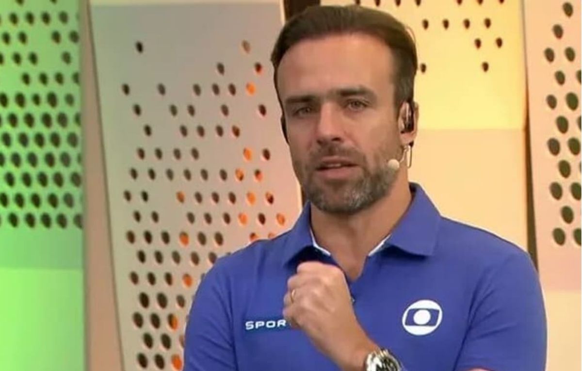 Roger Flores não se empolga com reforços para o ataque do Cruzeiro