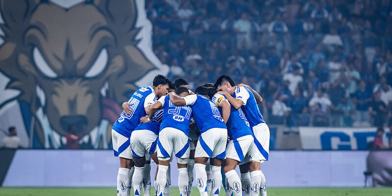 Cruzeiro repete campeão e eliminado em busca de feito inédito na história da Copa do Brasil