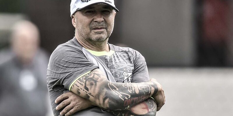 No Atlético, Sampaoli reencontra Santos após negociação frustrada