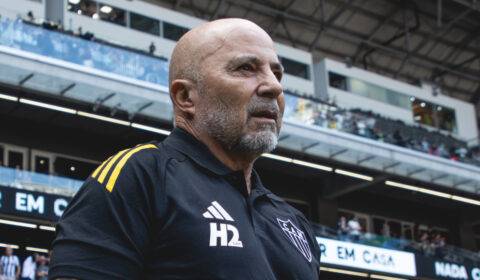 Sampaoli desabafa sobre momento do Atlético: ‘Muito abaixo do que esperava’