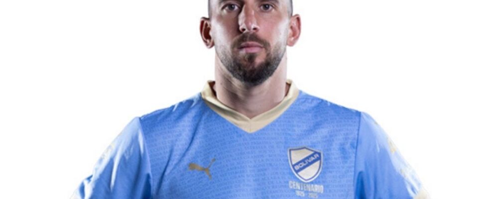 Medo de enfrentar Hulk, do Atlético? Defensor do Bolívar ri e responde < No Ataque