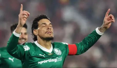 Abel Ferreira não se empolga com vitória do Palmeiras