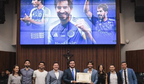 Capitão do Cruzeiro, Lucas Silva vira Cidadão Honorário de BH