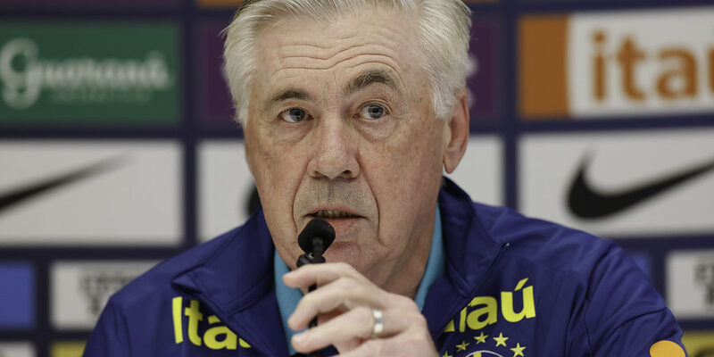 Comissão de Ancelotti na Seleção vai a jogo do Cruzeiro