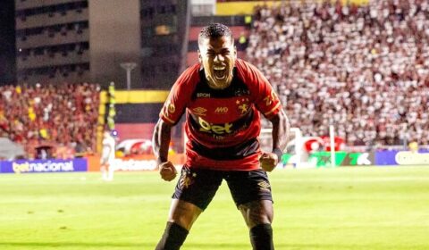 Cria do América faz golaço e abre placar para Sport contra Corinthians