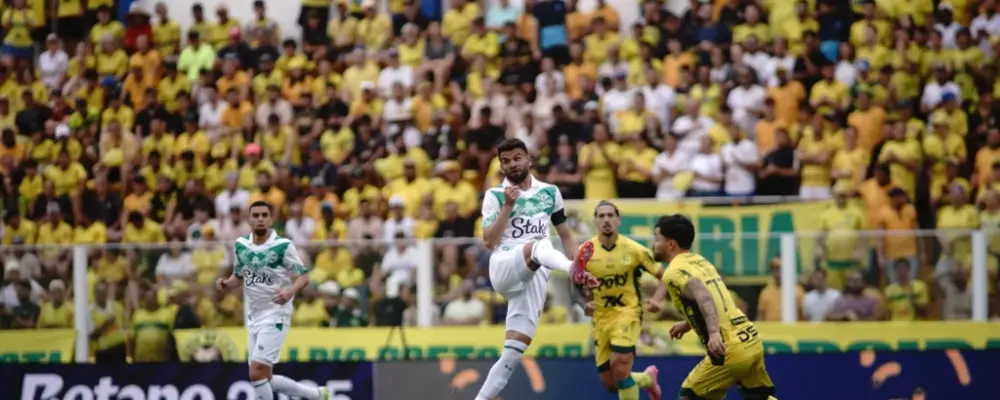 Volante do Juventude admite erros: “Fizemos primeiro tempo abaixo”