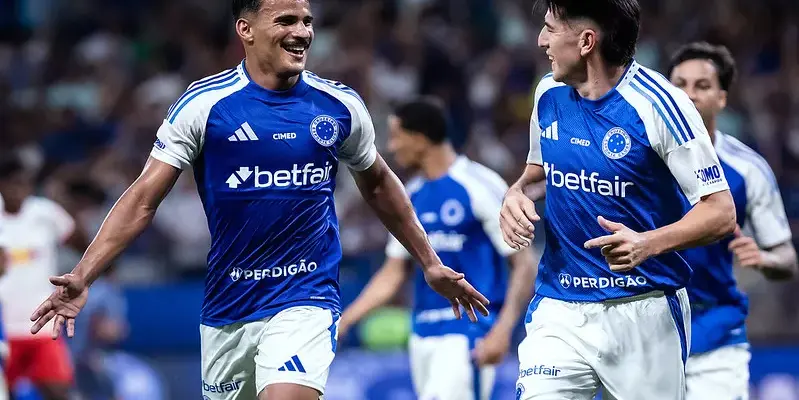 Cruzeiro 2 x 1 Red Bull Bragantino – Raposa reage de novo e volta à vice-liderança