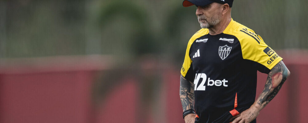 Problema do Atlético aflige Sampaoli; seca já dura mais de um mês