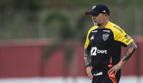 Problema do Atlético aflige Sampaoli; seca já dura mais de um mês