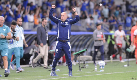 Pelo título do Brasileiro? Jardim frisa ‘luta’ do Cruzeiro: ‘Não podemos alterar’