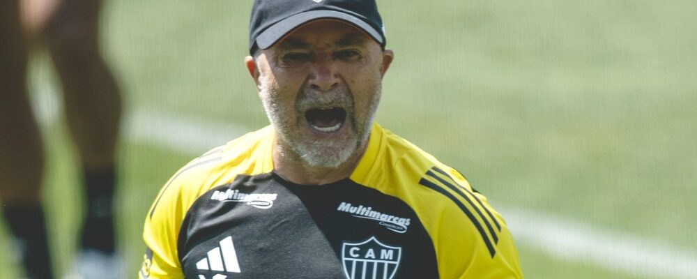 Os três pendurados do Atlético contra o Bolívar na Sul-Americana