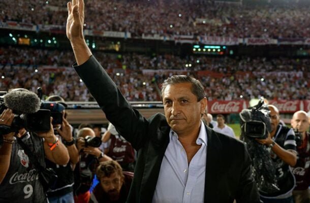 Internacional contrata técnico Ramón Díaz