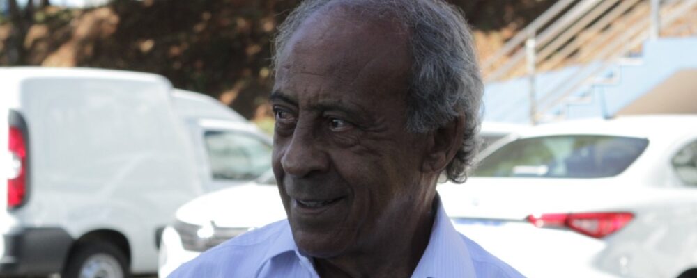 Dirceu Lopes exalta jogador do Cruzeiro: ‘Mudou de comportamento e virou exemplo’