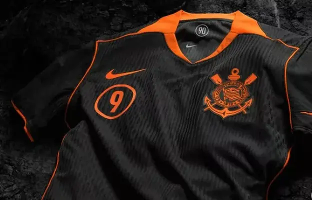 Corinthians lança camisa e pode estrear contra o Flamengo na Neo Química