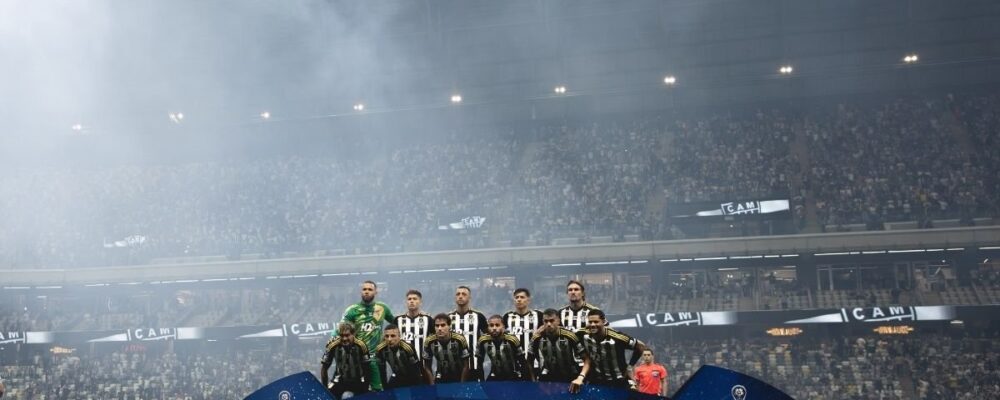 Jornalista compara lance de atleta do Galo com estilo de craque da Copa de 1970 < No Ataque