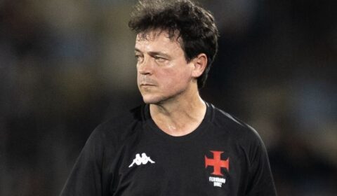 Diniz vê jogador do Vasco na Seleção Brasileira: ‘Postulante cada vez mais claro para Copa’
