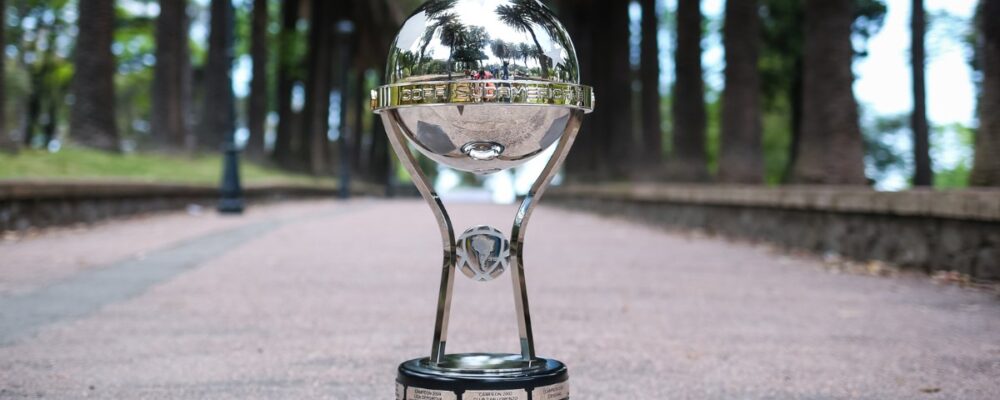 Atlético? ChatGPT arrisca campeão da Sul-Americana e explica palpite