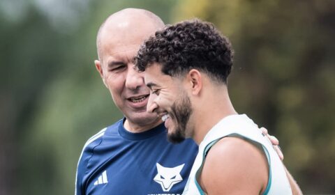 Titular do Cruzeiro lista dificuldades contra Vasco, mas garante: ‘Ideia de jogo não muda’