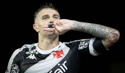 Titular do Cruzeiro projeta duelo entre Cássio e Vegetti, do Vasco