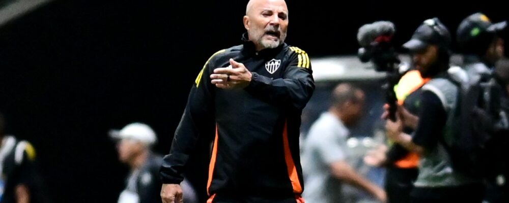 Sampaoli explica por que vibrou efusivamente em vitória do Atlético: ‘Me emocionou’