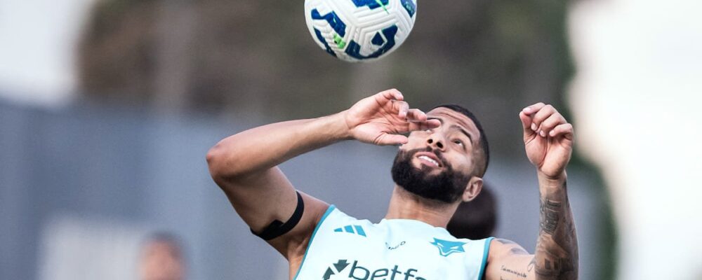 Jogador do Cruzeiro volta a ser relacionado após quase oito meses