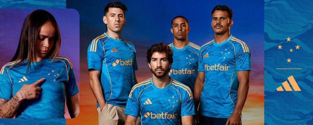 Cruzeiro define data de estreia da terceira camisa