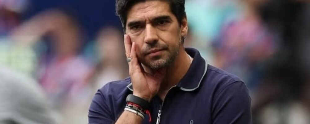 Abel detona gramado da Fonte Nova em derrota do Palmeiras: ‘Parecia de rachão’