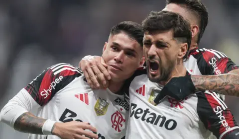 Corinthians 1 x 2 Flamengo – Mengão líder do Brasileirão