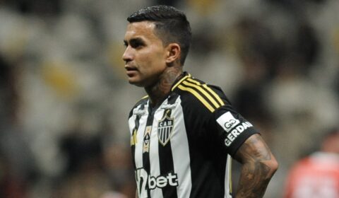 Dudu relembra ligação de Cuca antes de trocar Cruzeiro pelo Atlético: ‘Estava tendo turbulência’