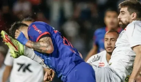Fernando Seabra critica árbitro após polêmica no VAR em jogo do Red Bull Bragantino