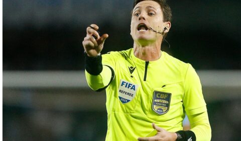 ‘Prejudicou Cruzeiro várias vezes’, alerta Jaeci sobre árbitro do jogo contra Fla