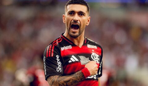 Flamengo x Cruzeiro: Arrascaeta convoca para ‘guerra’ no Maracanã