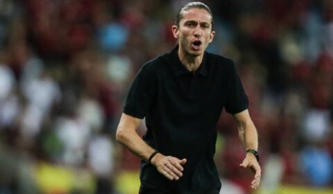 Filipe Luís completa um ano no comando do Flamengo, e PVC analisa trajetória do técnico