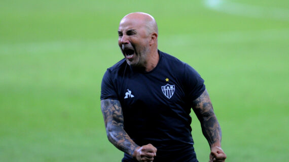 Jorge Sampaoli enquanto técnico do Atlético, em 2020 (foto: Alexandre Guzanshe/EM/D.A Press)