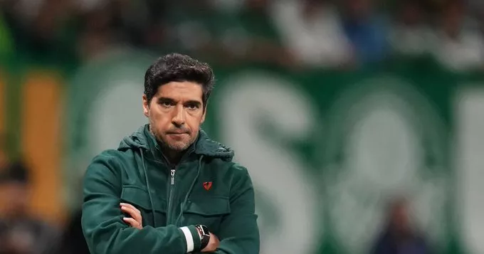 Abel indica que renovará com o Palmeiras: ‘Não preciso de papel para ficar’